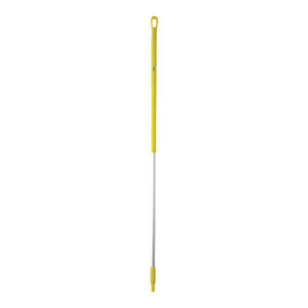 Vikan Handle 59" AL - Yellow
